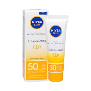 Crema protección solar facial antimanchas Q10 Nivea FPS 50