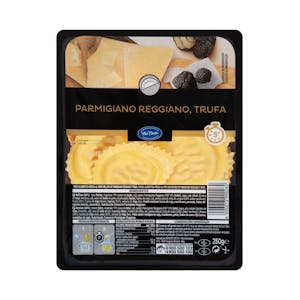 Medialunas frescas parmigiano reggiano y trufa Bel Canto