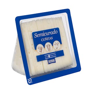 Queso semicurado mezcla Hacendado cortado en cuñitas