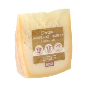 Queso curado mezcla madurado en madera Hacendado