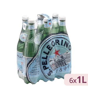 Agua mineral con gas grande San Pellegrino