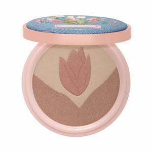 Iluminador facial compacto Denim Blossom tricolor