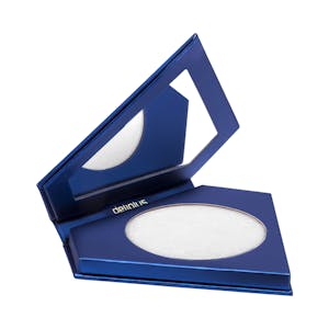 Iluminador facial efecto gel Highlighter Universe Deliplus