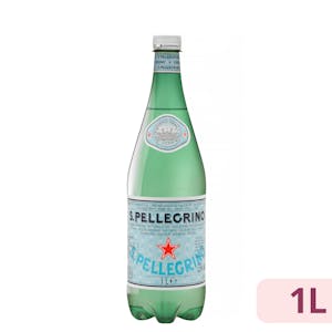 Agua mineral con gas grande San Pellegrino