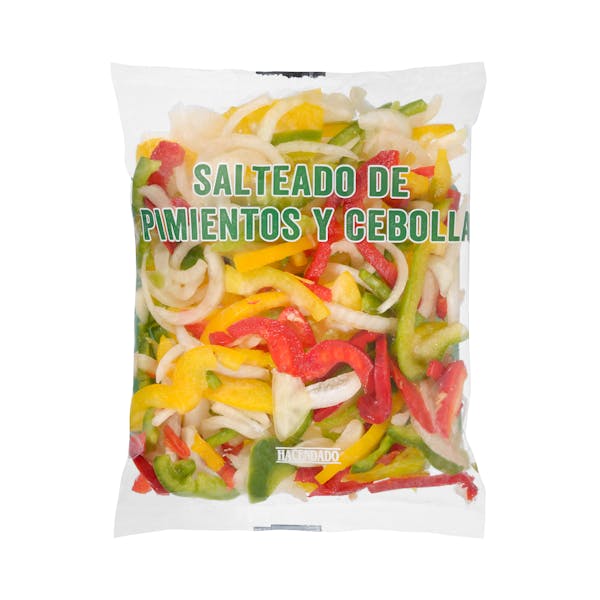 Imagen de Salteado de pimientos y cebolla cortado y lavado