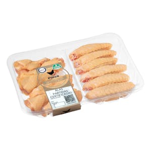 Alas partidas de pollo certificado alimentado con un 50% de maíz